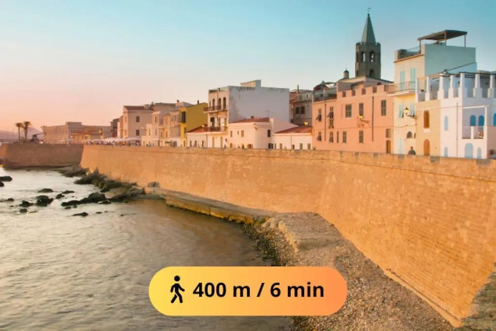 Open Space With Air Conditioning And Patio Privato Alghero Apartment