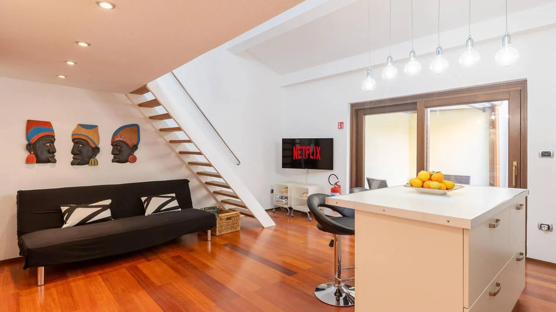 Apartment Open Space With Air Conditioning And Patio Privato Alghero Italy